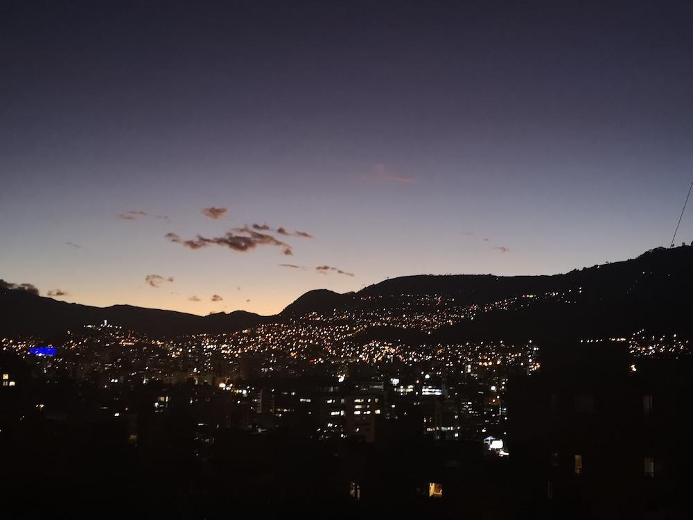 Hotel Bellavista Quito Exterior photo